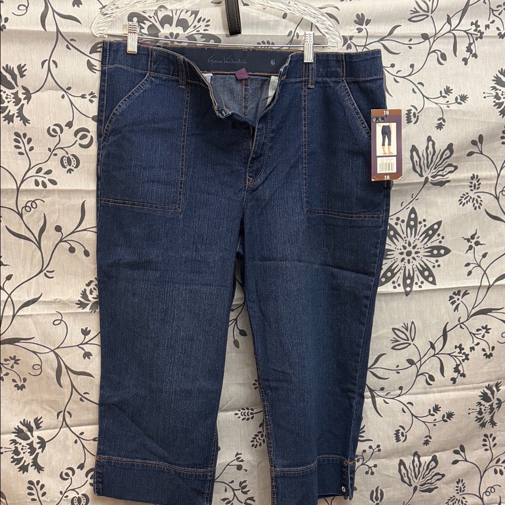 Gloria Vanderbilt Women’s Deep Indigo Relaxed Jeans